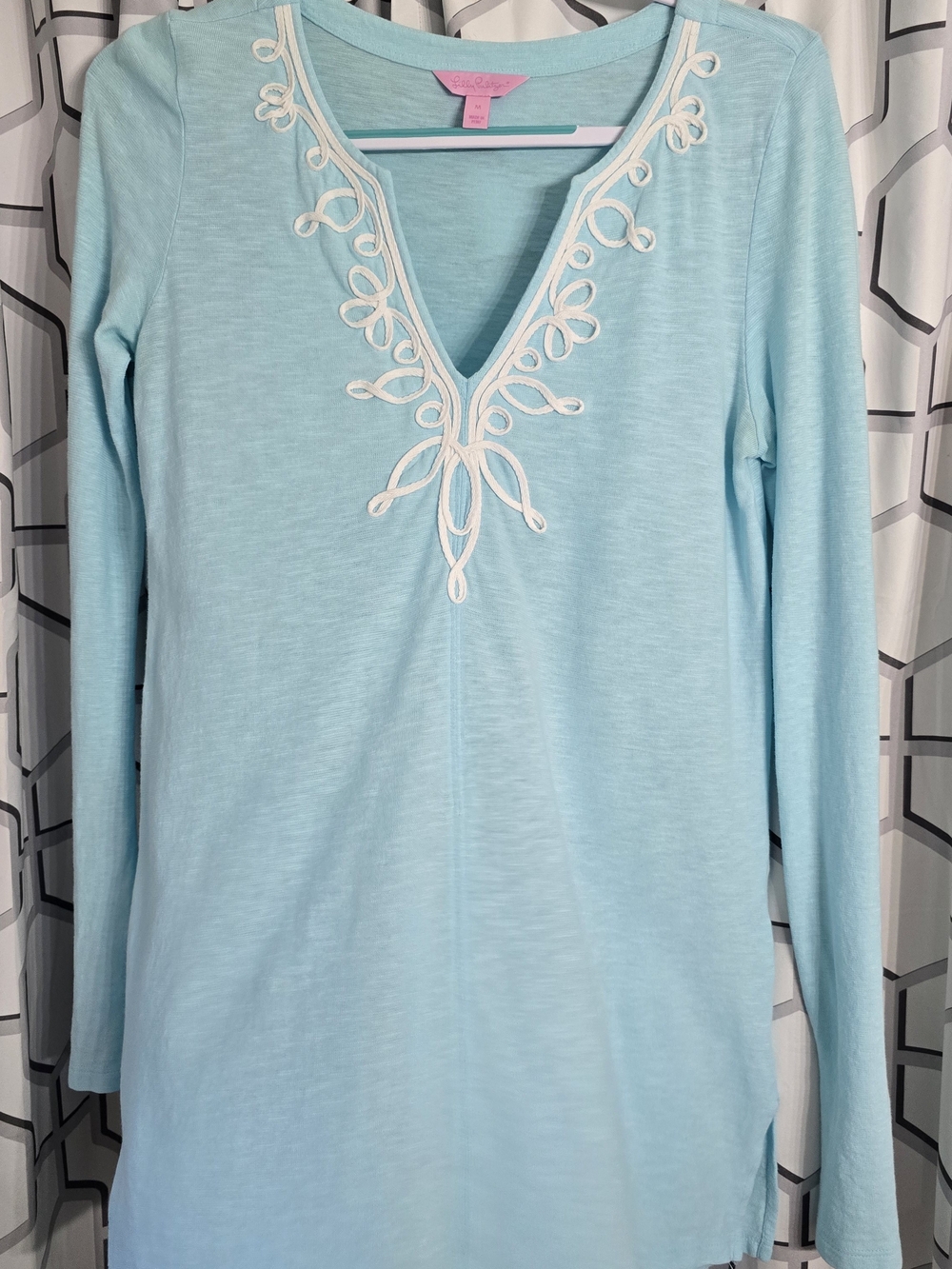 Lilly Pulitzer Aqua Long-Sleeve V-Neck Tunic with White Embroidery